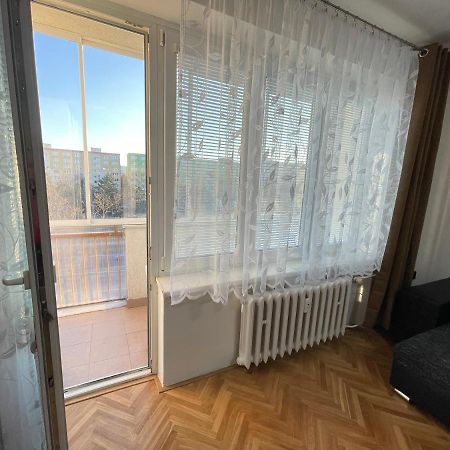 Apartman Jnj Velkomoravska 올로모우츠 외부 사진